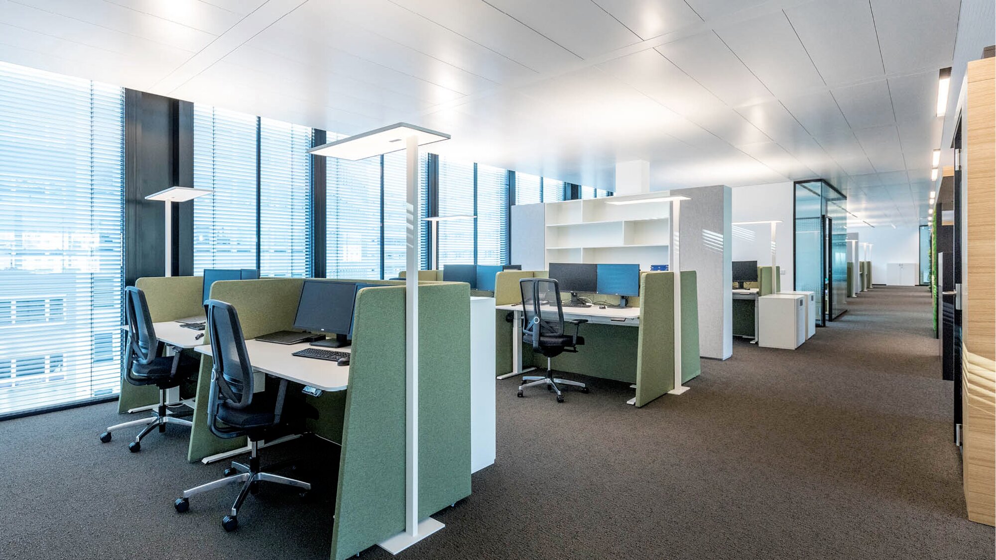 Lighting for workplaces XAL